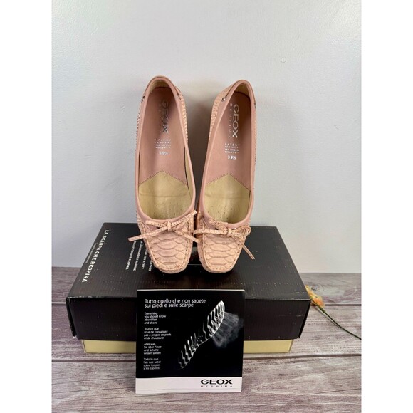 NWT GEOX Respira Women’s Pink Python Leather Loafers Sze 9.5  $120 - Picture 3 of 17